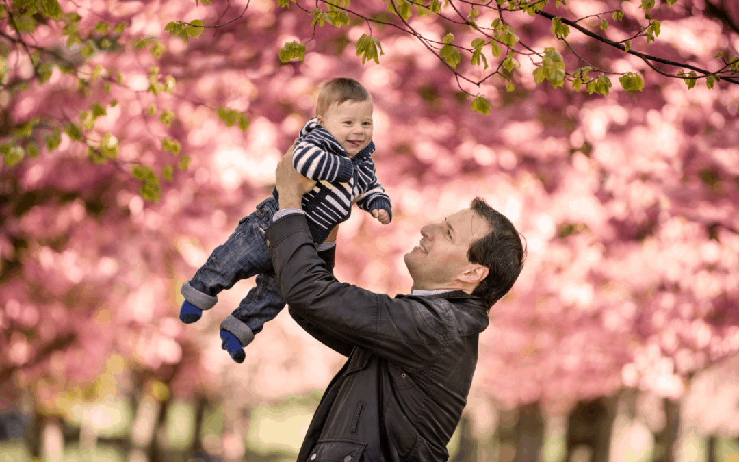 Blossom Trees in Greenwich Park Family Photos {London Family Photographer}