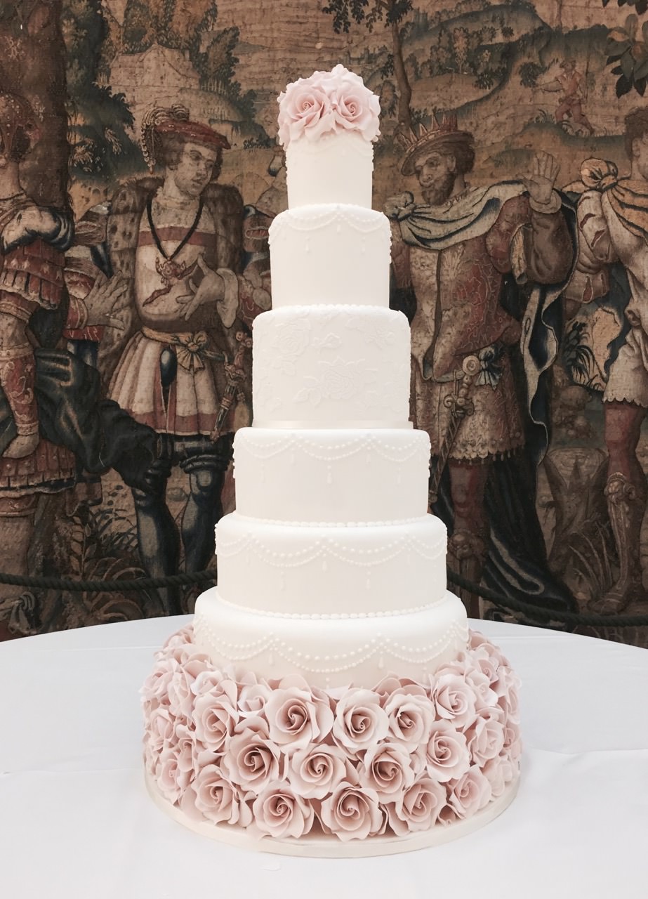 Wedding cake London